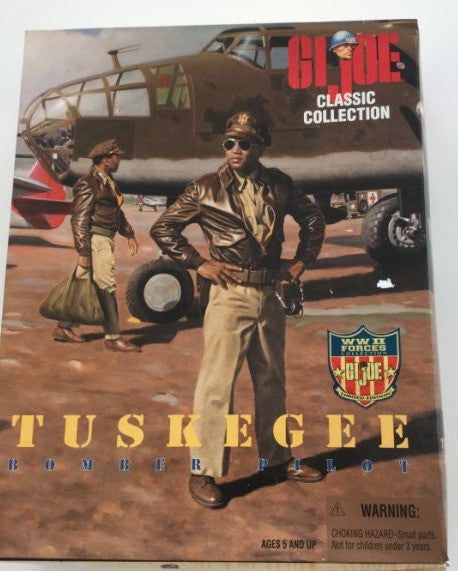 G.I. Joe 1996 1 6 12  Classic Collection WWII Froces Tuskegee Bomber Pilot Action Figure Hot on Sale